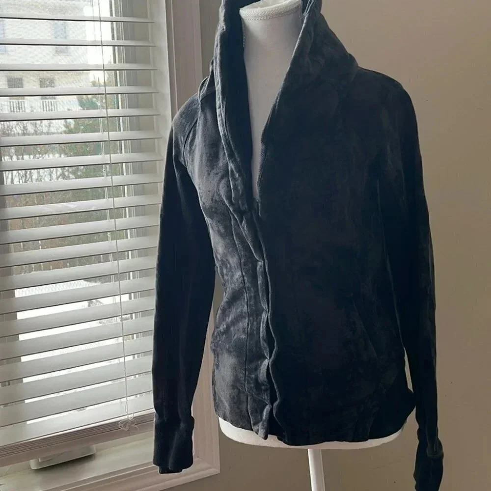 [4] LULULEMON TO CLASS  Jacket/Cardigan Tye-Dye Jacket